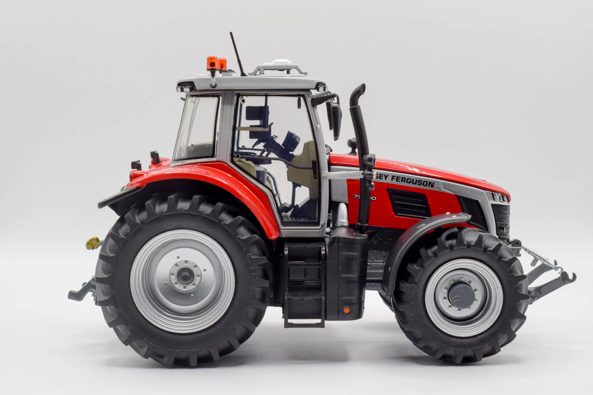 Massey Ferguson 7S.190 Model Tractor 1:32 Scale Die‑Cast by Universal Hobbies (2023)