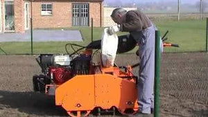 Eliet GZC 750 Hydrostatic Seeder