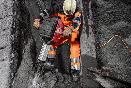 Milwaukee MX Fuel 25KG Class 28mm Hex Demolition Hammer + x2 Free Batteries