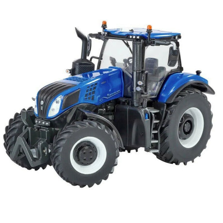 Britains New Holland T8 Genesis - 1:32 Scale