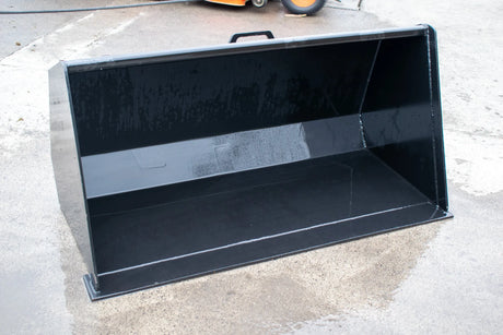 NEW 54inch / 4’6 loader bucket with skid steer brackets