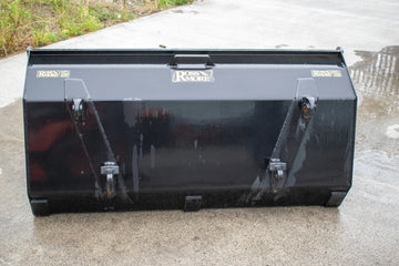 NEW 54inch / 4’6 loader bucket with skid steer brackets