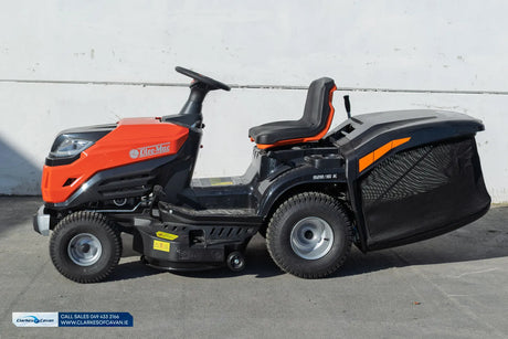 Oleo-Mac Ride On Mower OM92R/16K - 16hp 36" with Mulching Kit & 300L Grass Collector