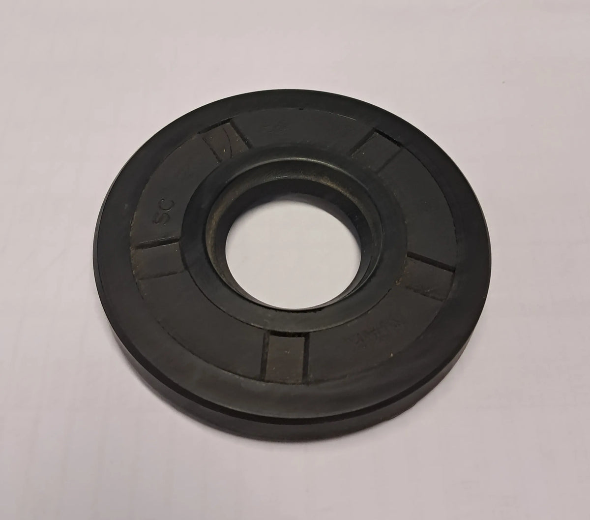 Oil Seal 20x52x10 Nitrile Rubber | Double Lip Rotary Shaft Seal for Fluid and Dust Protection