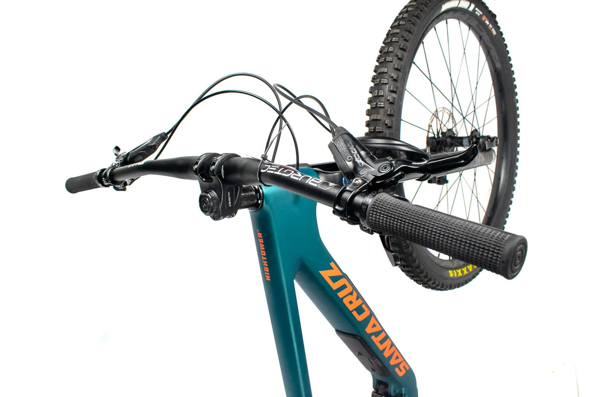 Santa Cruz Hightower C S-Kit Medium Mountain Bike