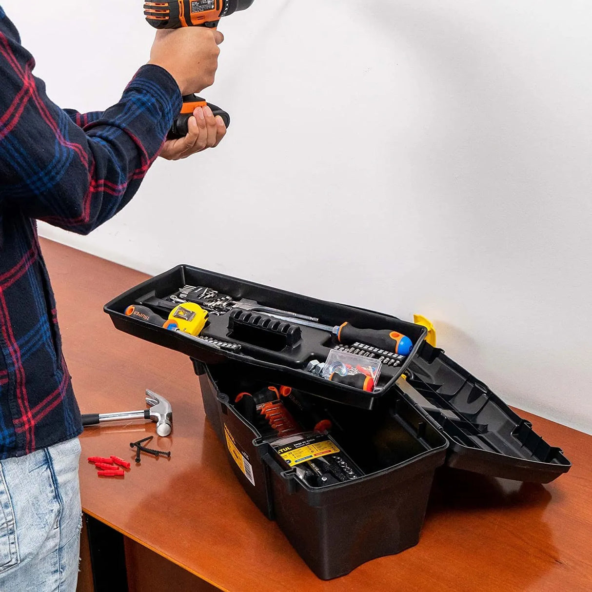 Truper Pretul Plastic Tool Box 19"
