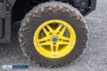 John Deere 865M Gator