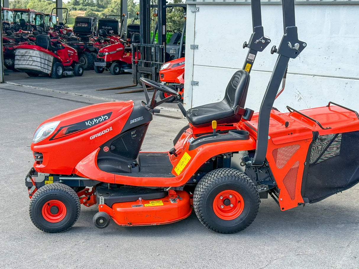 Used 2023 Kubota GR1600-II Lawnmower 