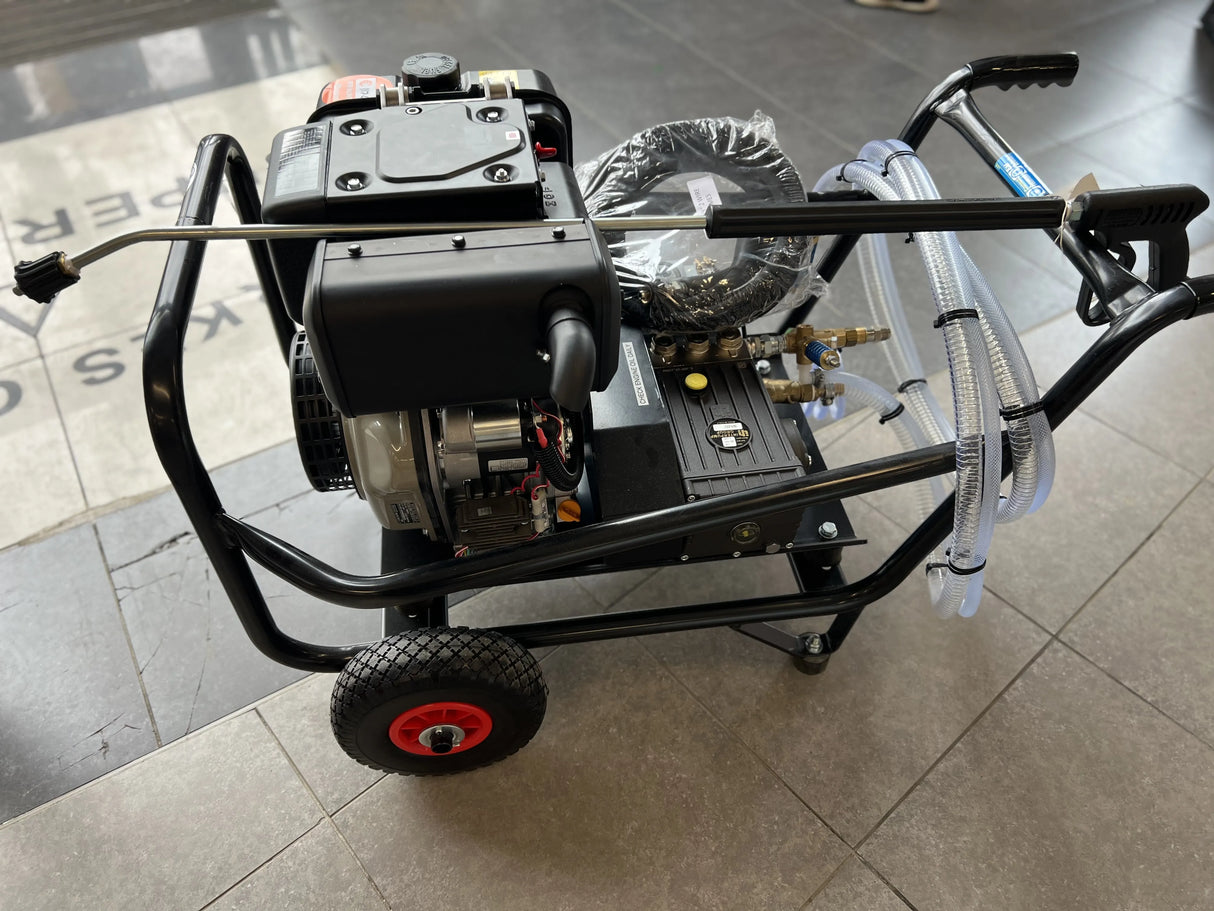 Yanmar 10HP 3000PSI Diesel Pressure Washer