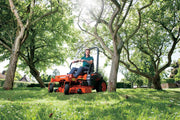 Kubota Z122R Zero Turn Lawnmower